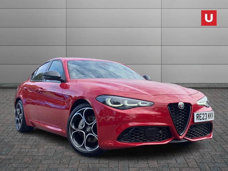 ALFA ROMEO GIULIA 2023 (23)