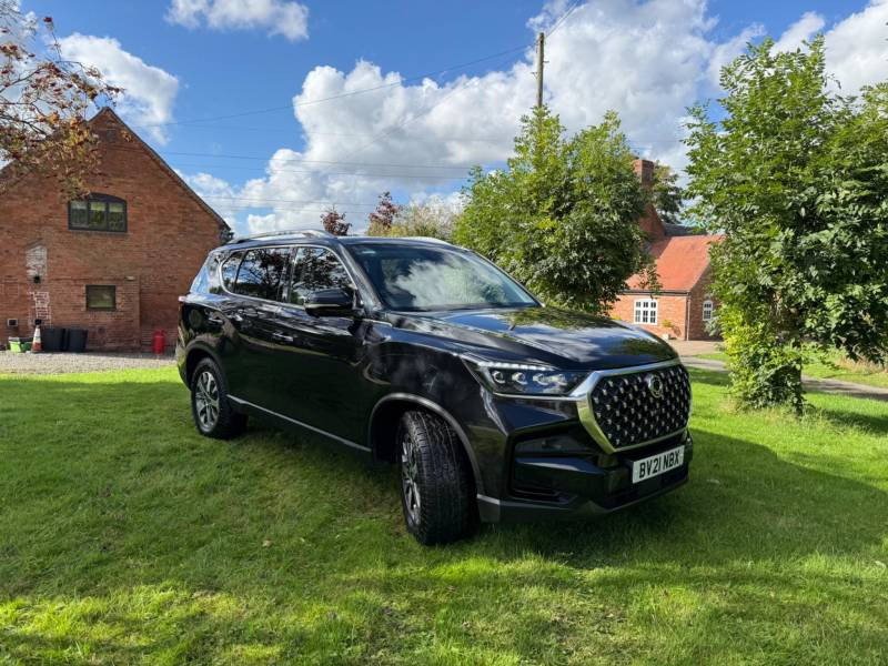 SSANGYONG REXTON 2021 (21)