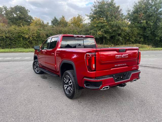 2025 GMC Sierra AT4 6.2 V8