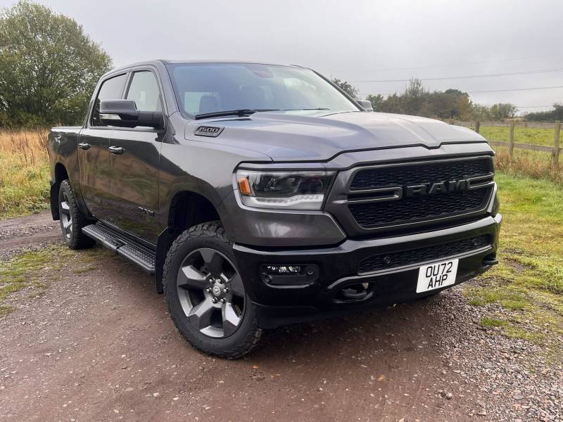 DODGE RAM 2022 (72)