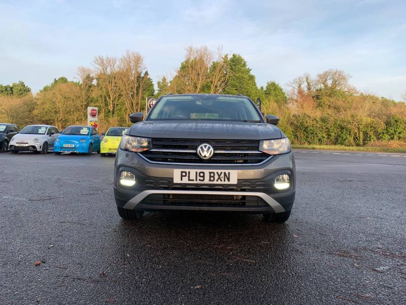 VOLKSWAGEN T-CROSS 2019 (19)