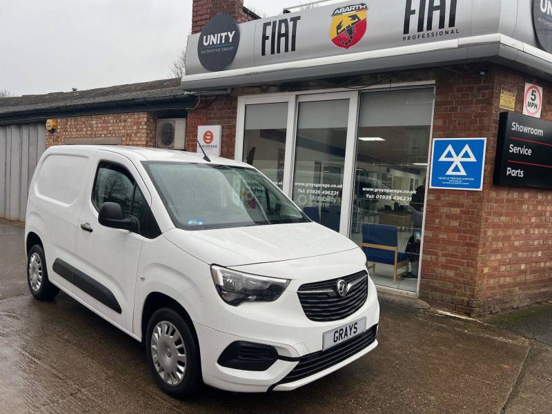 VAUXHALL COMBO 2020 (20)