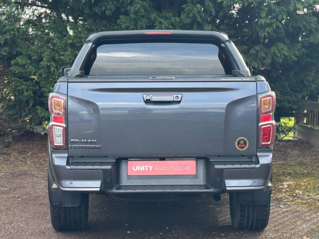 2022 Isuzu D-max 1.9 TD V-Cross Auto 4WD Euro 6 (s/s) 4dr