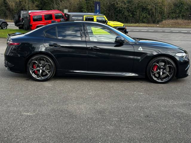 2023 Alfa Romeo Giulia 2.9 V6 BiTurbo Quadrifoglio 4dr Auto [ACC]