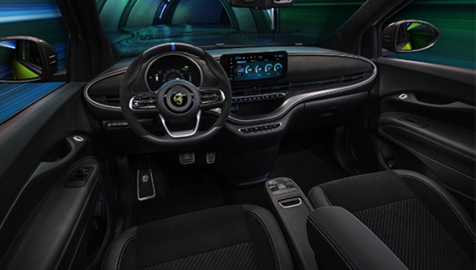 New Abarth 500e - Interior